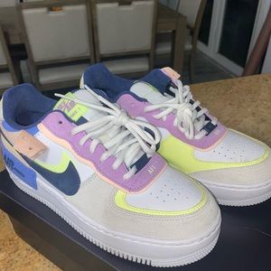 Wmns Nike Air Force 1s